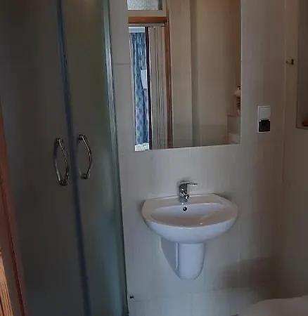 Homestay Ul Nowomysliwska 60 *